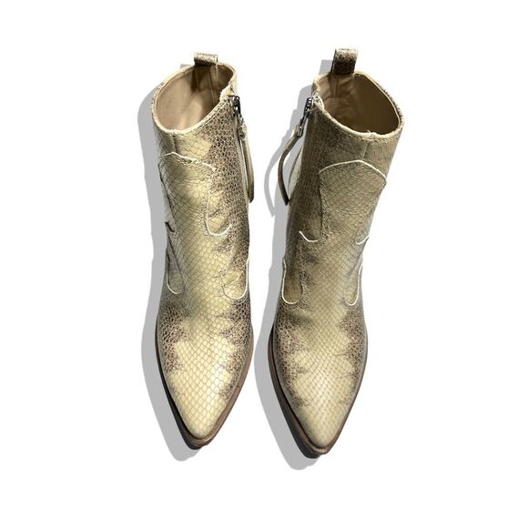 Free People x  Golo Opal Western Snakeprint Ankle Boots $275 Sz 36 - Picture 3 of 13